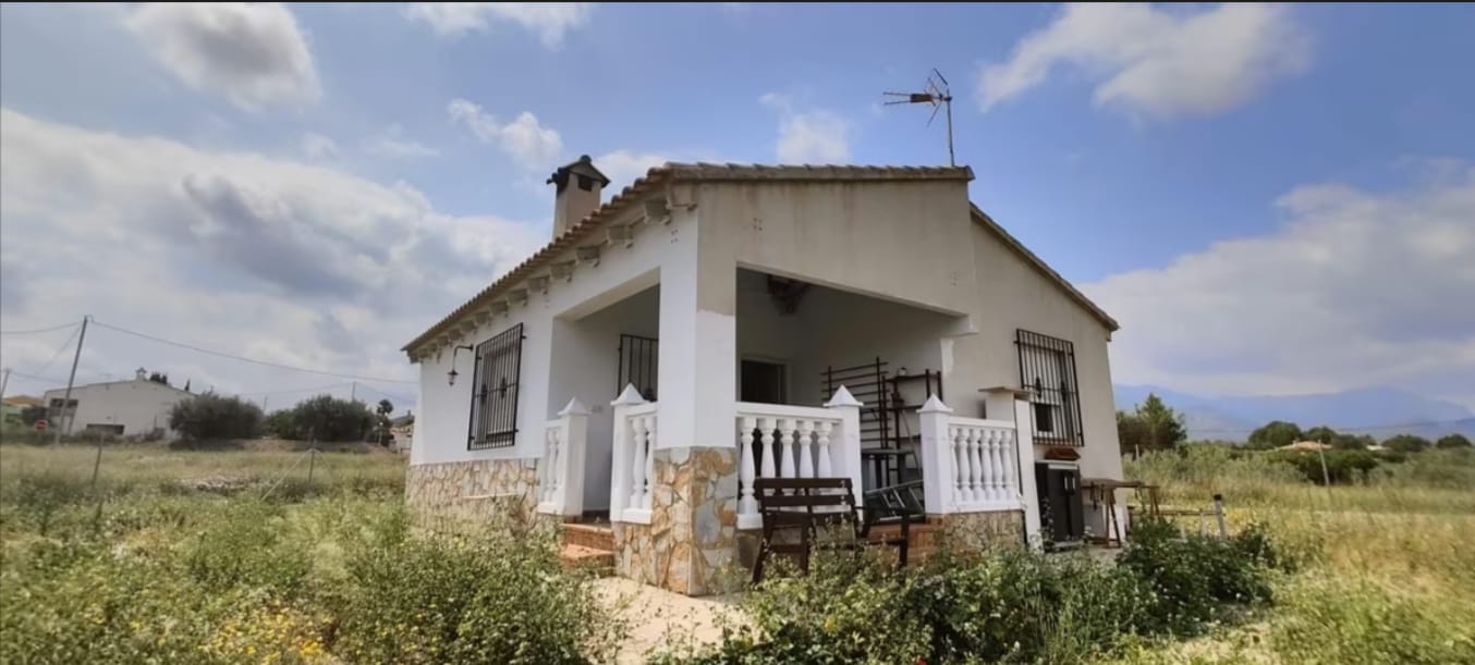 Chalet en venta en Pliego